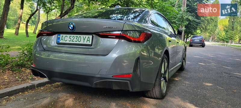 Купе BMW i4 2023 в Киеве фото 10 Купе BMW i4 2023 в Киеве