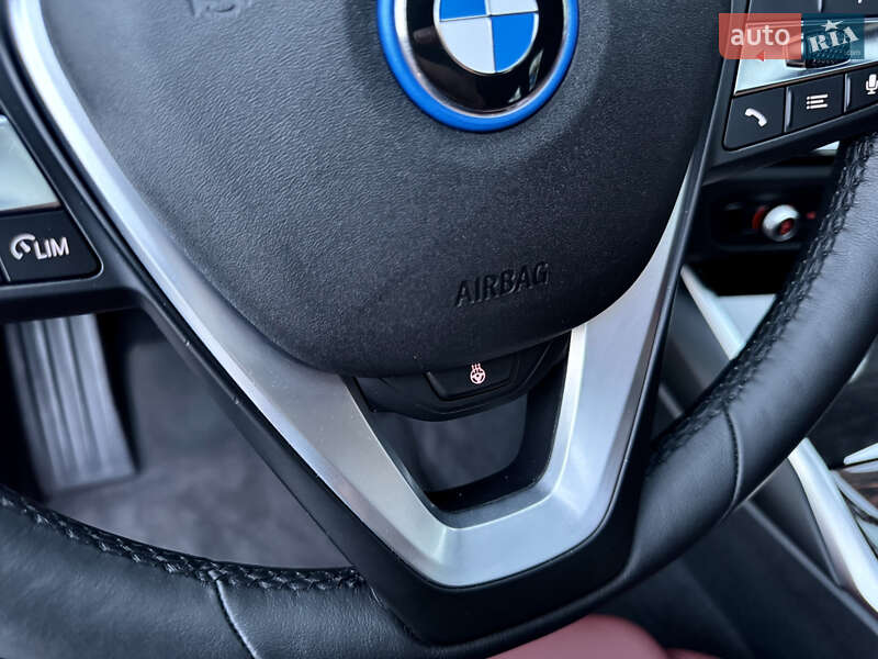 Купе BMW i4 2023 в Києві