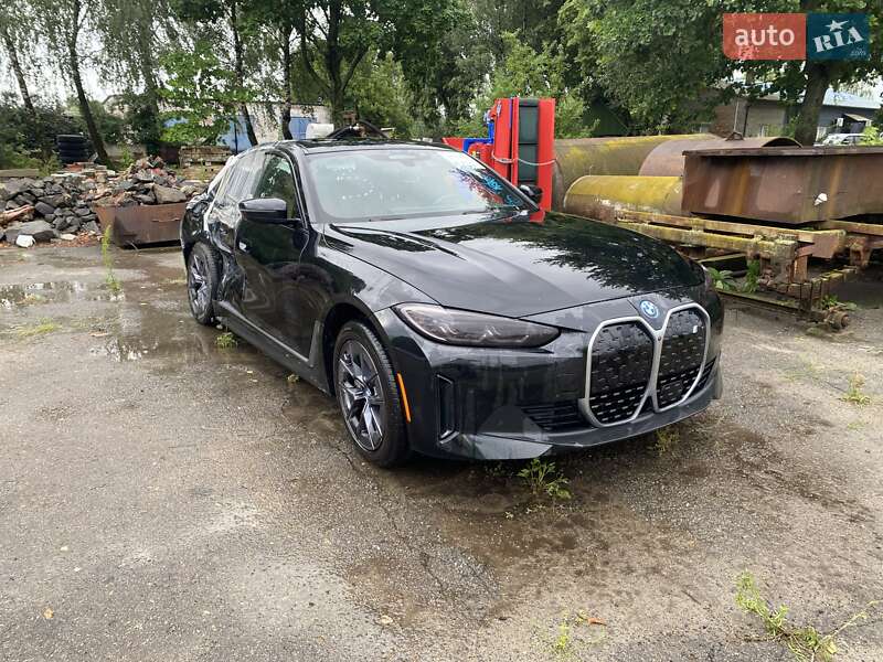 BMW i4 2023
