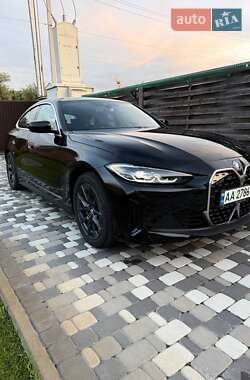 Купе BMW i4 2024 в Киеве