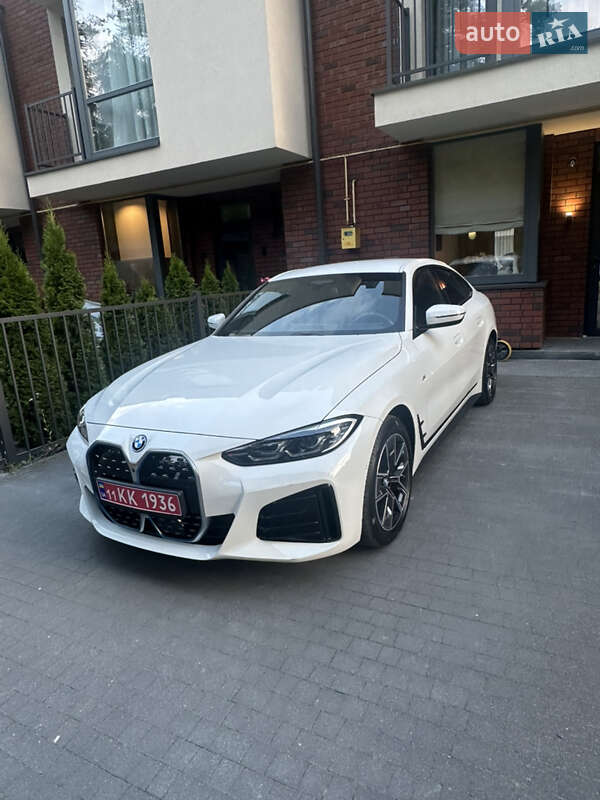 BMW i4 2024