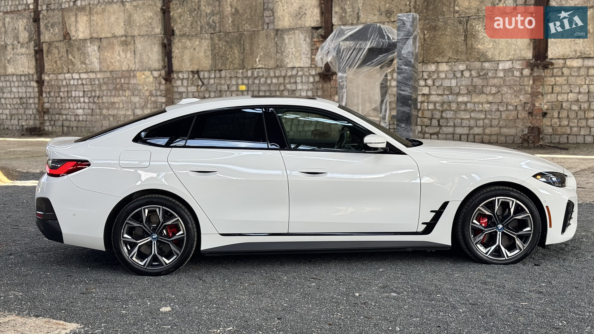 2022 BMW i4 - мініатюра 7