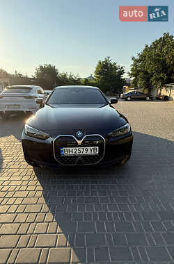 Купе BMW i4 2023 в Одесі