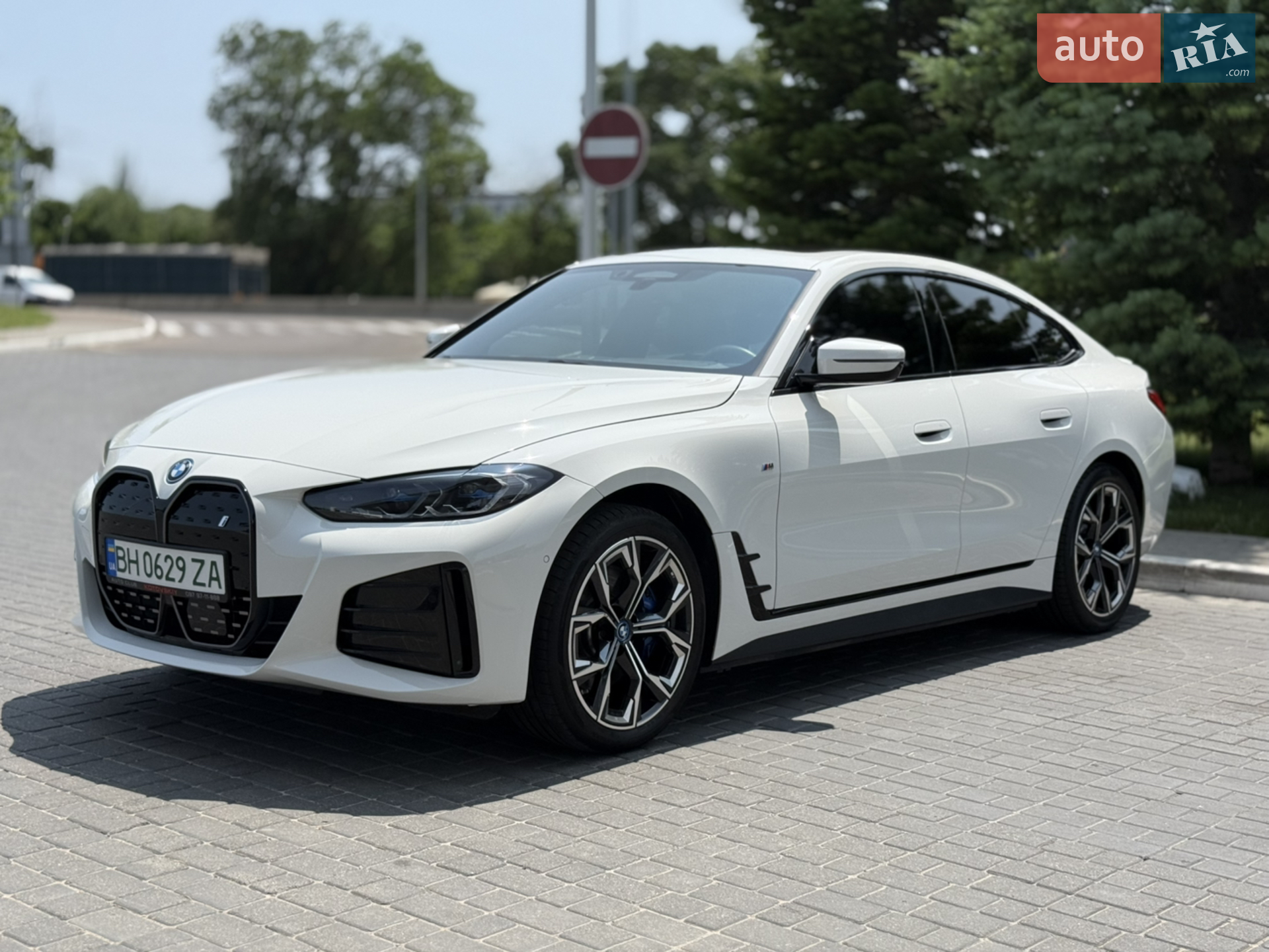 2022 BMW i4 - мініатюра 8