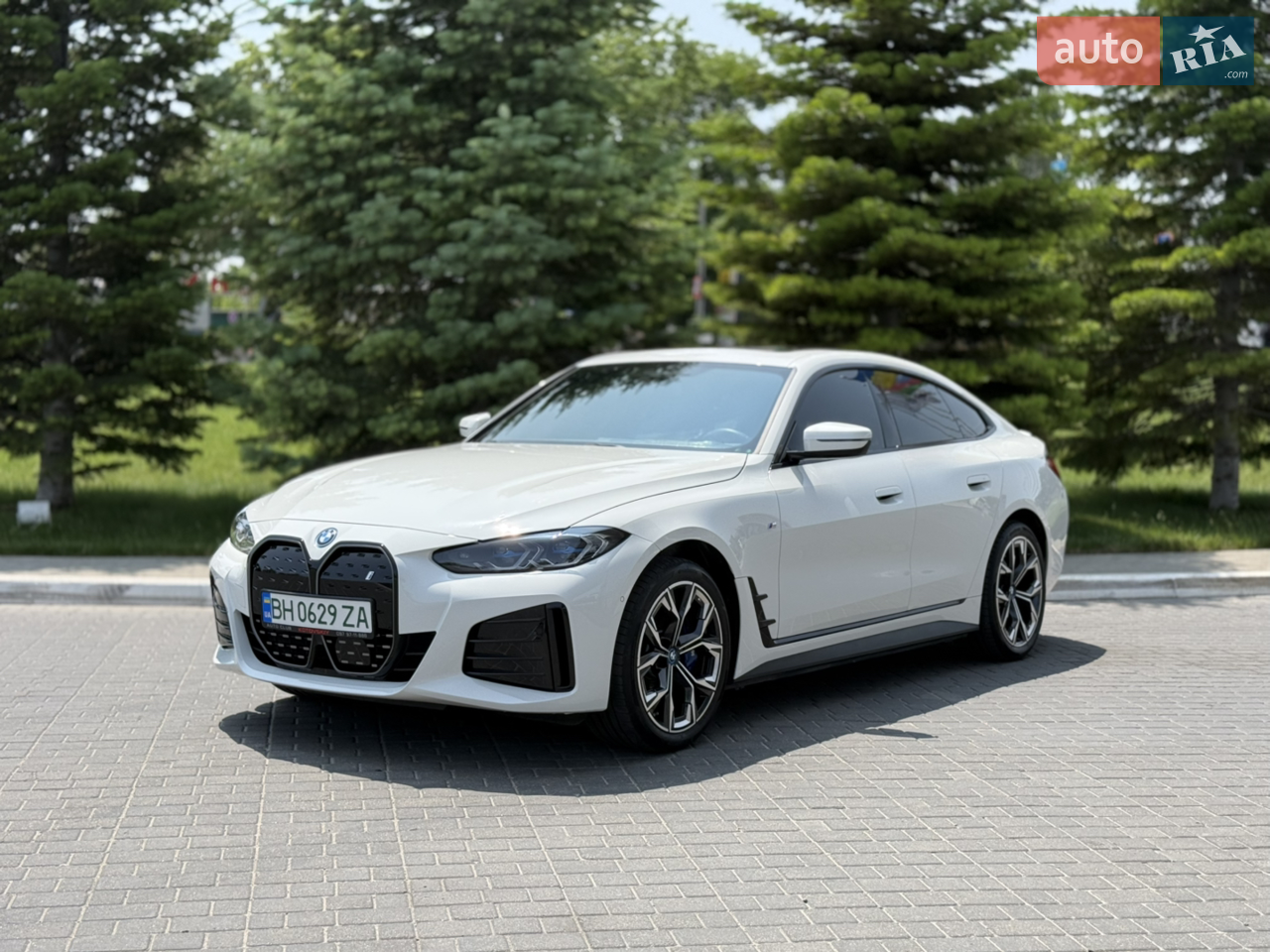 2023 BMW i4 - мініатюра 16