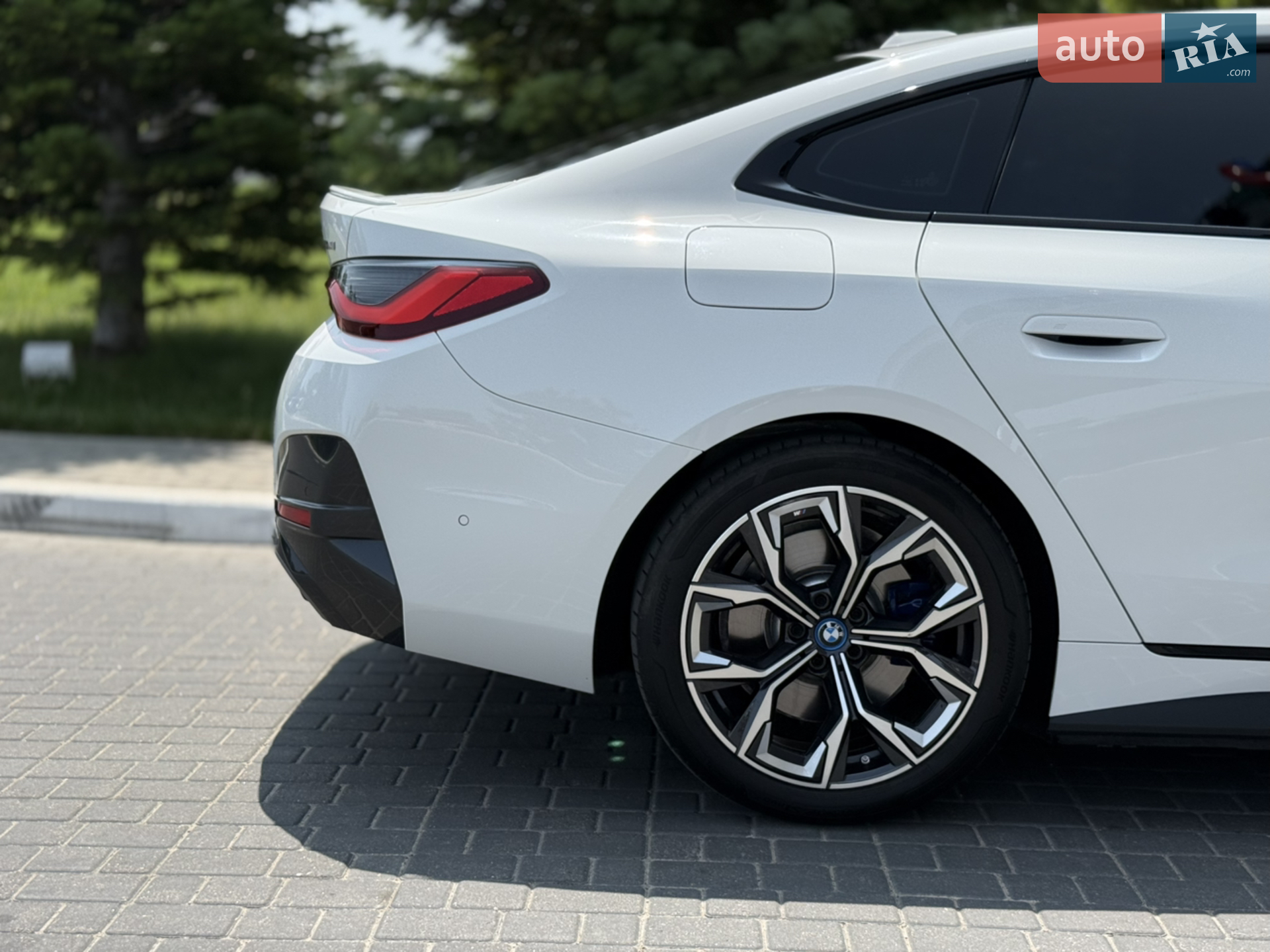 2022 BMW i4 - мініатюра 30