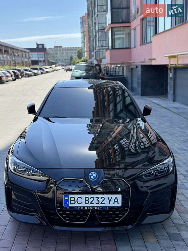 BMW i4 2023