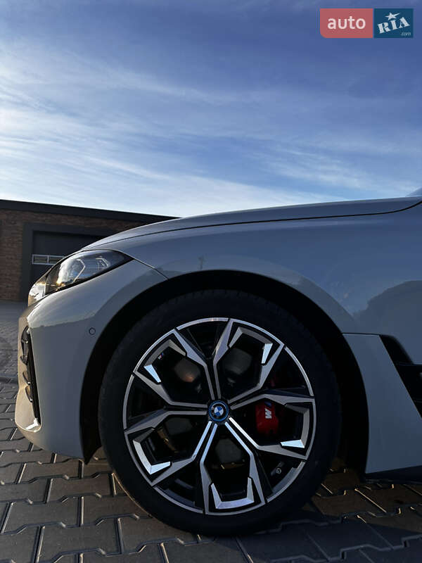 Купе BMW i4 2023 в Черновцах