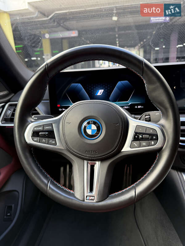 Купе BMW i4 2023 в Киеве фото 16 Купе BMW i4 2023 в Киеве