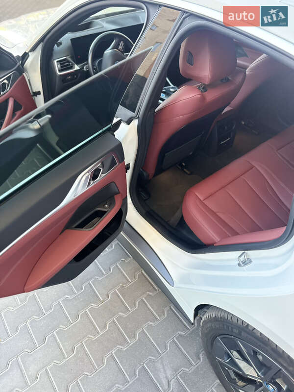 Купе BMW i4 2023 в Белой Церкви