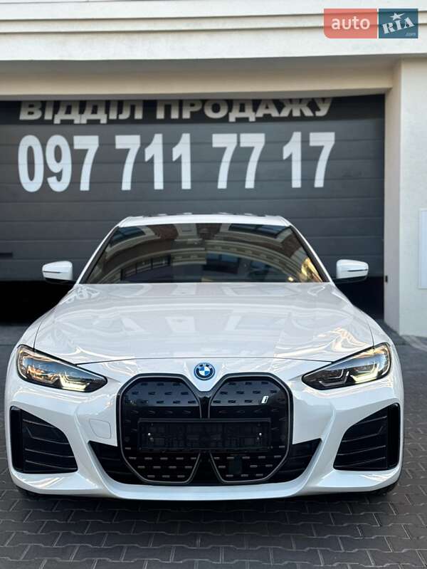 Купе BMW i4 2023 в Белой Церкви