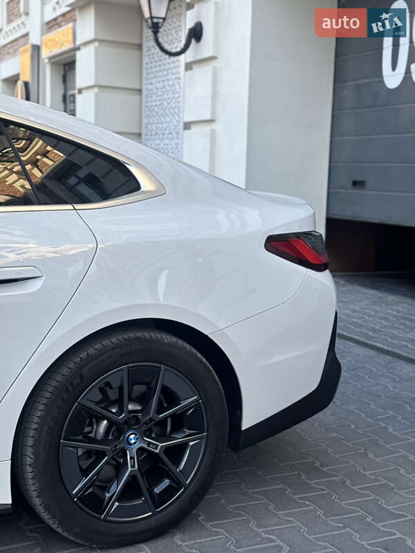 Купе BMW i4 2023 в Белой Церкви