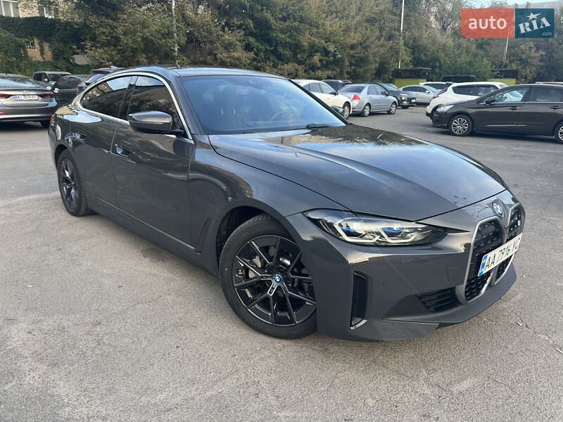Купе BMW i4 2023 в Киеве
