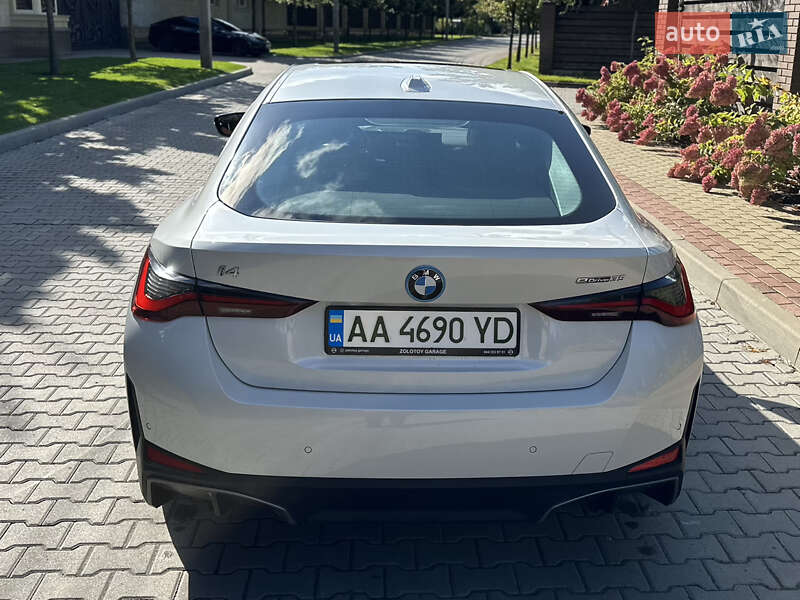 Купе BMW i4 2023 в Киеве