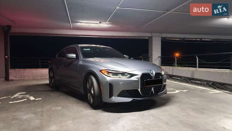 Купе BMW i4 2023 в Львове