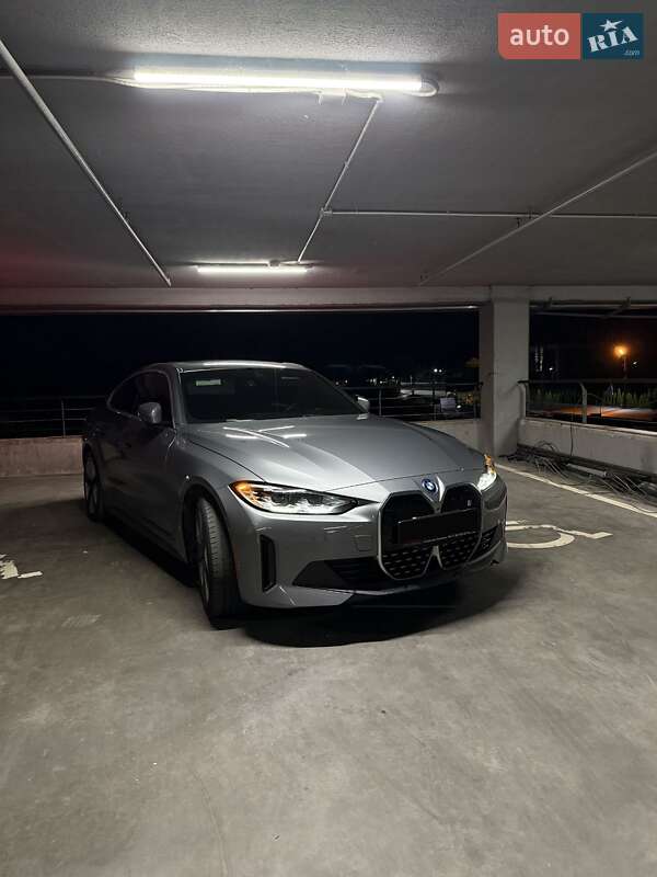 Купе BMW i4 2023 в Львове