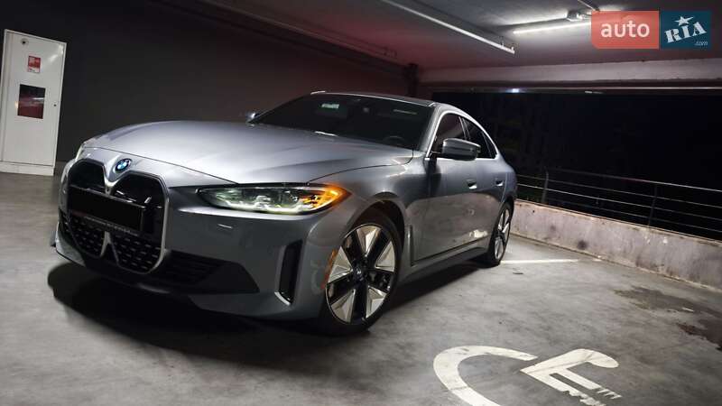 Купе BMW i4 2023 в Львове