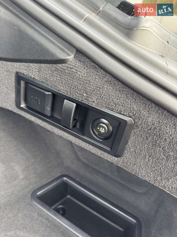 Купе BMW i4 2023 в Ровно фото 27 Купе BMW i4 2023 в Ровно