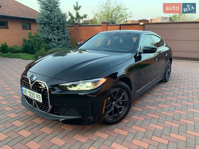 Купе BMW i4 2023 в Кривом Роге