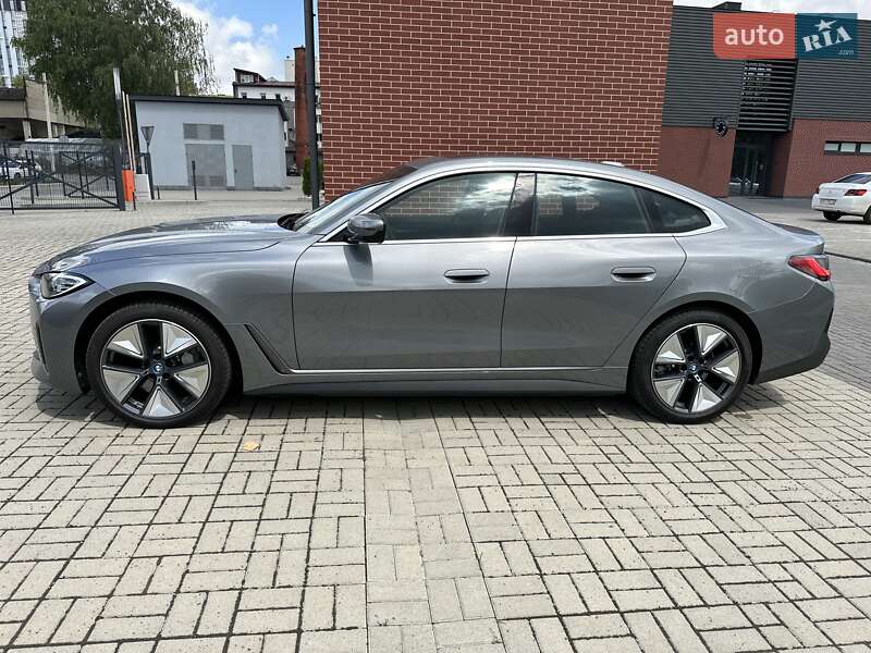 Купе BMW i4 2023 в Львові