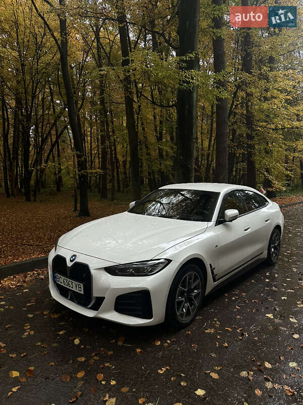 Купе BMW i4 2024 в Львове фото Купе BMW i4 2024 в Львове