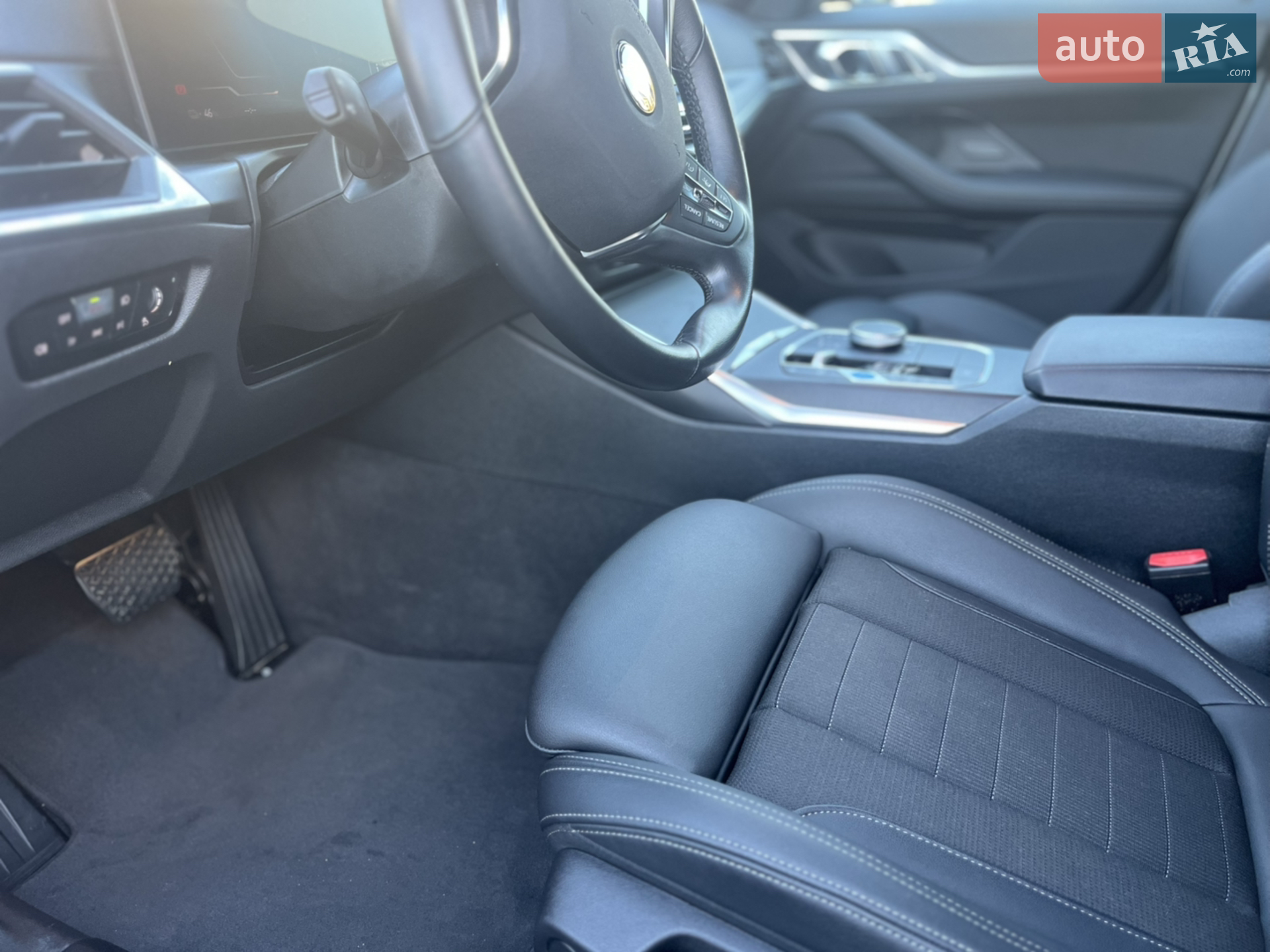 2023 BMW i4 - мініатюра 5