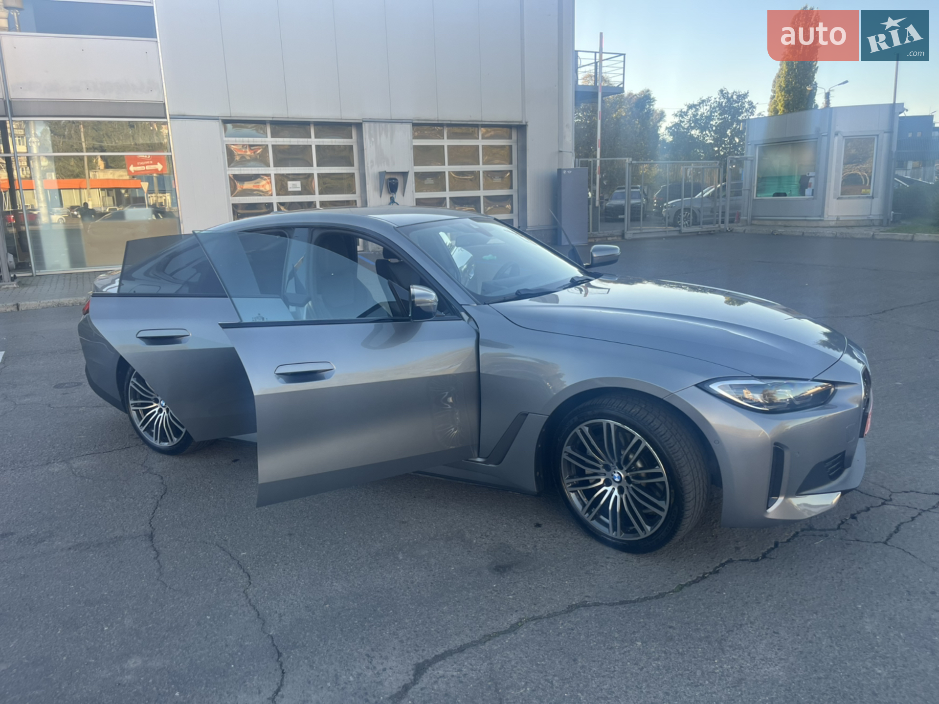 2023 BMW i4 - мініатюра 57