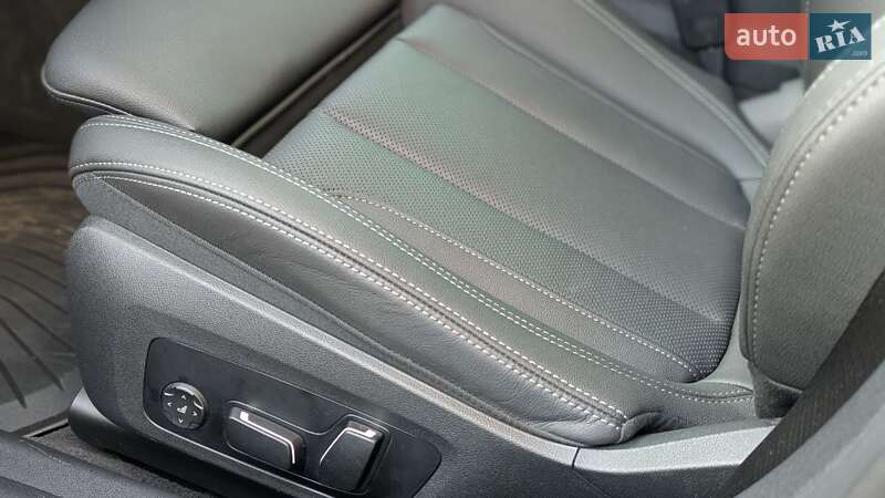 Купе BMW i4 2024 в Киеве фото 51 Купе BMW i4 2024 в Киеве