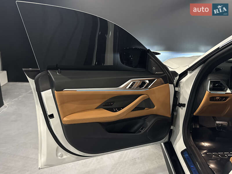 Купе BMW i4 2023 в Одессе