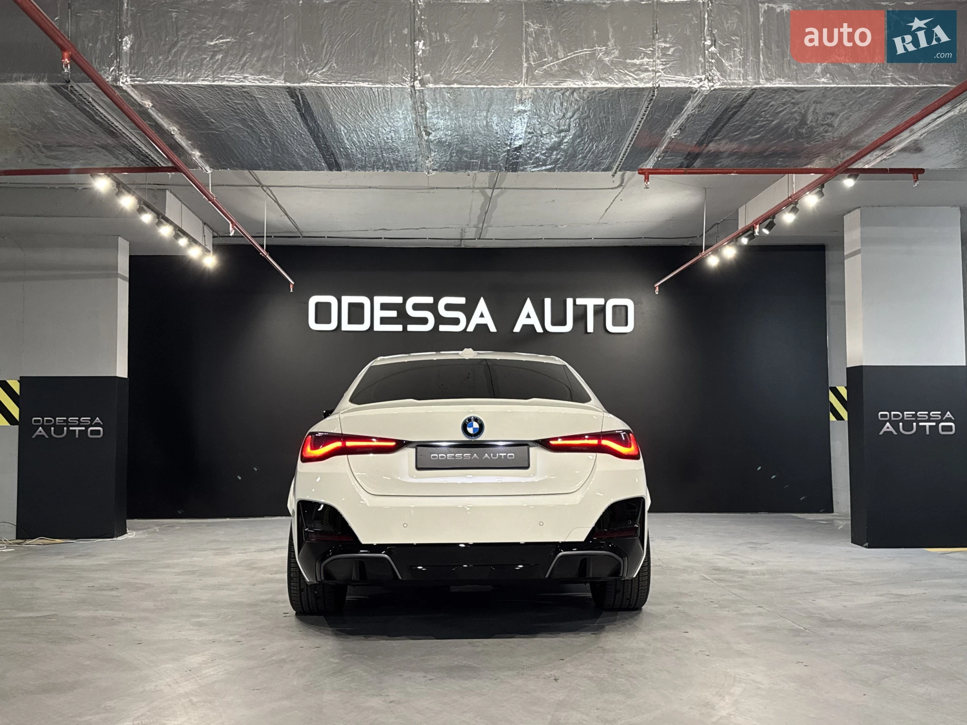 2023 BMW i4 - мініатюра 16