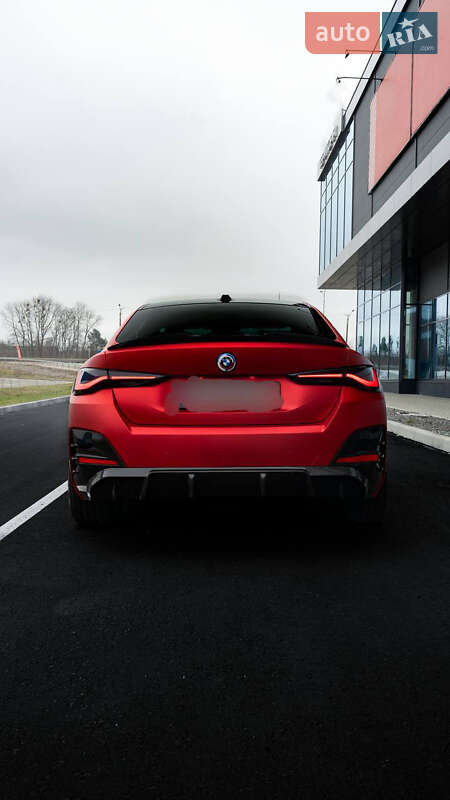 Купе BMW i4 2022 в Львове