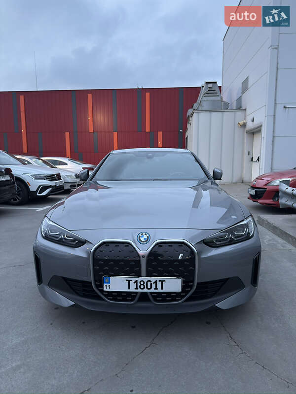 Купе BMW i4 2023 в Киеве фото Купе BMW i4 2023 в Киеве