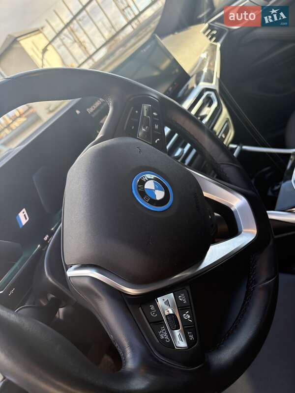 Купе BMW i4 2023 в Дрогобыче