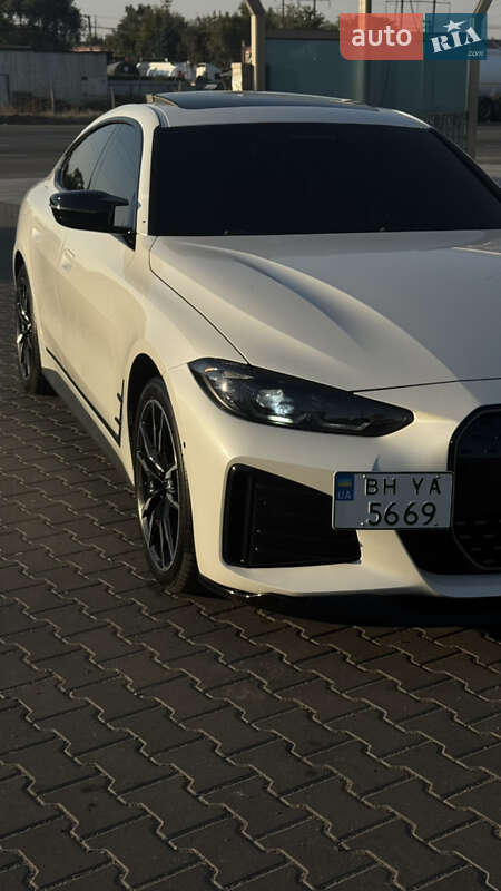Купе BMW i4 2022 в Одессе фото 13 Купе BMW i4 2022 в Одессе