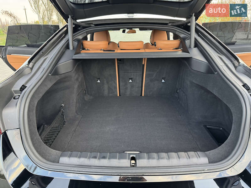 Купе BMW i4 2024 в Измаиле