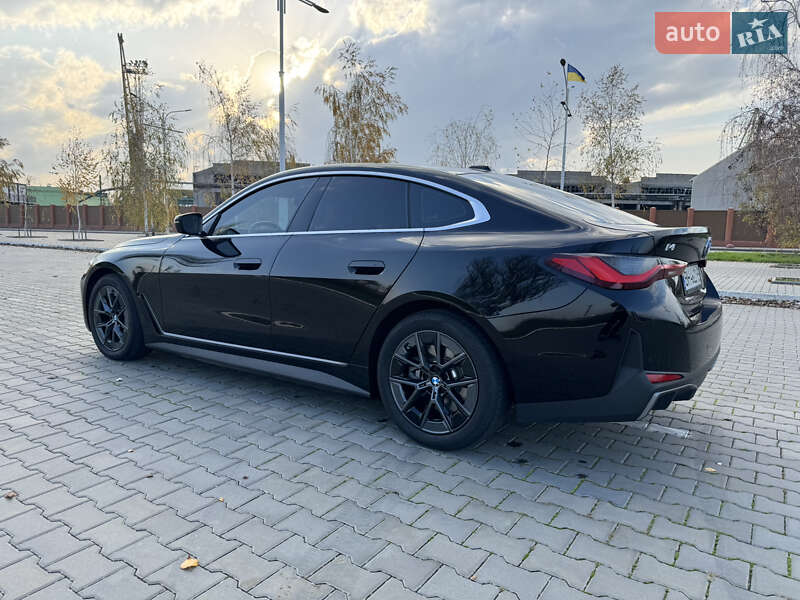 Купе BMW i4 2024 в Измаиле