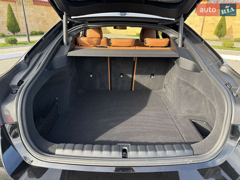 Купе BMW i4 2024 в Измаиле