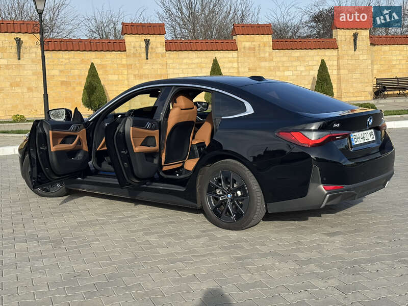 Купе BMW i4 2024 в Измаиле