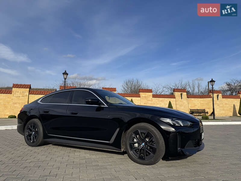 Купе BMW i4 2024 в Измаиле