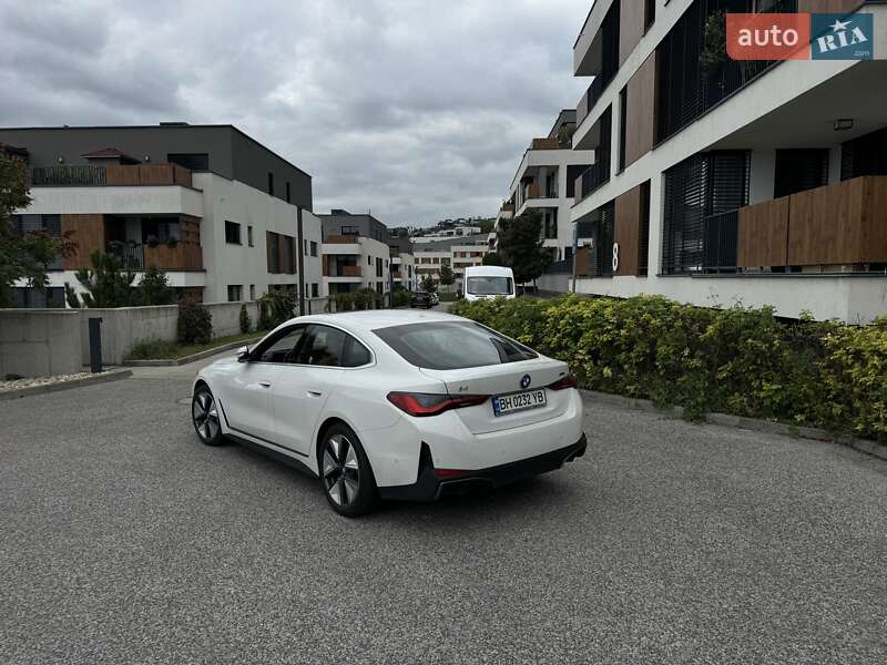 Купе BMW i4 2023 в Ужгороде