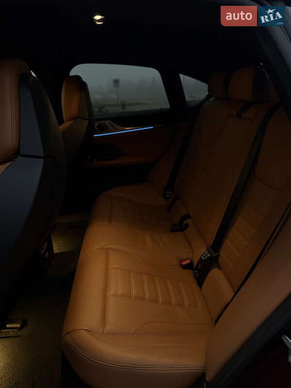 Купе BMW i4 2022 в Львове