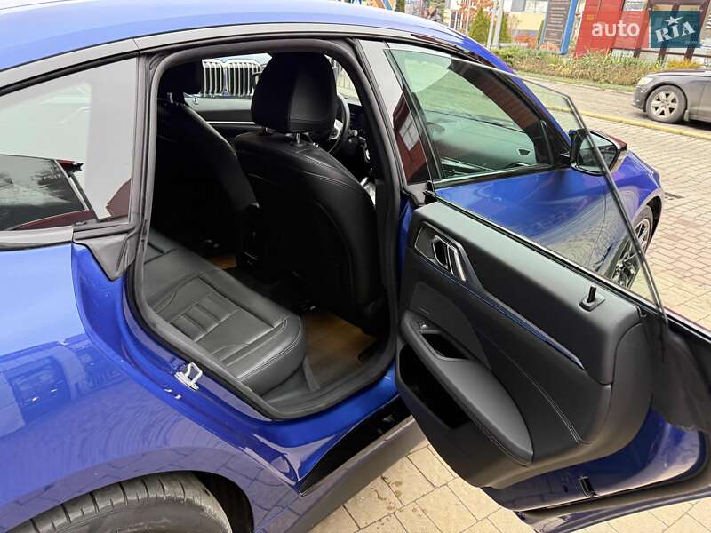 Купе BMW i4 2022 в Львове