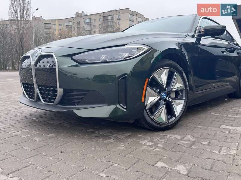 Купе BMW i4 2023 в Киеве