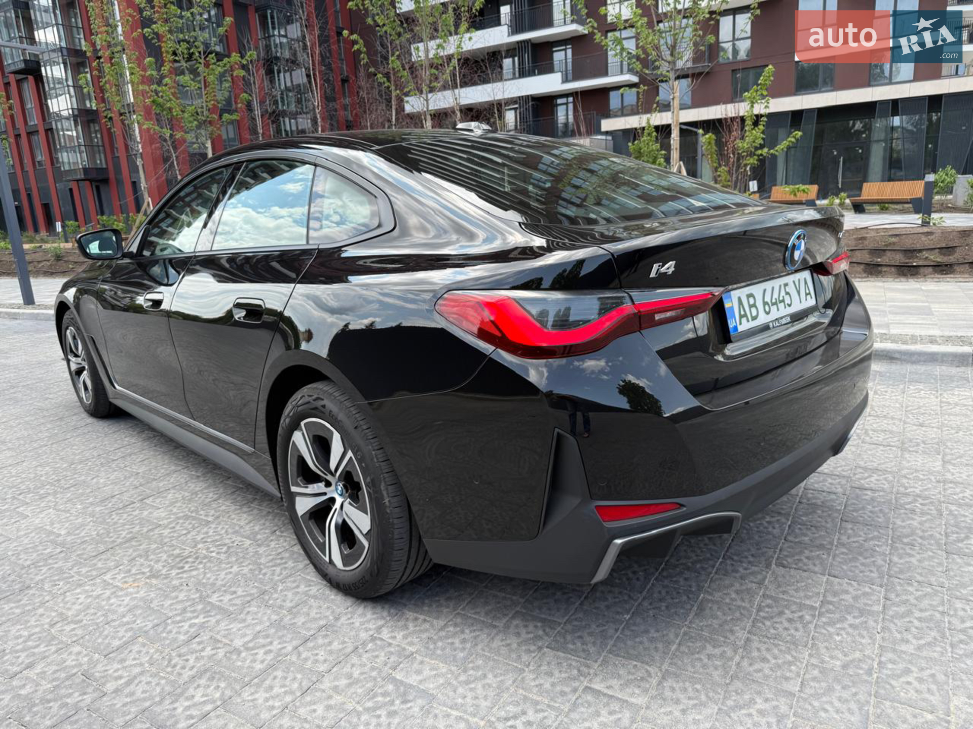 2022 BMW i4 - мініатюра 4