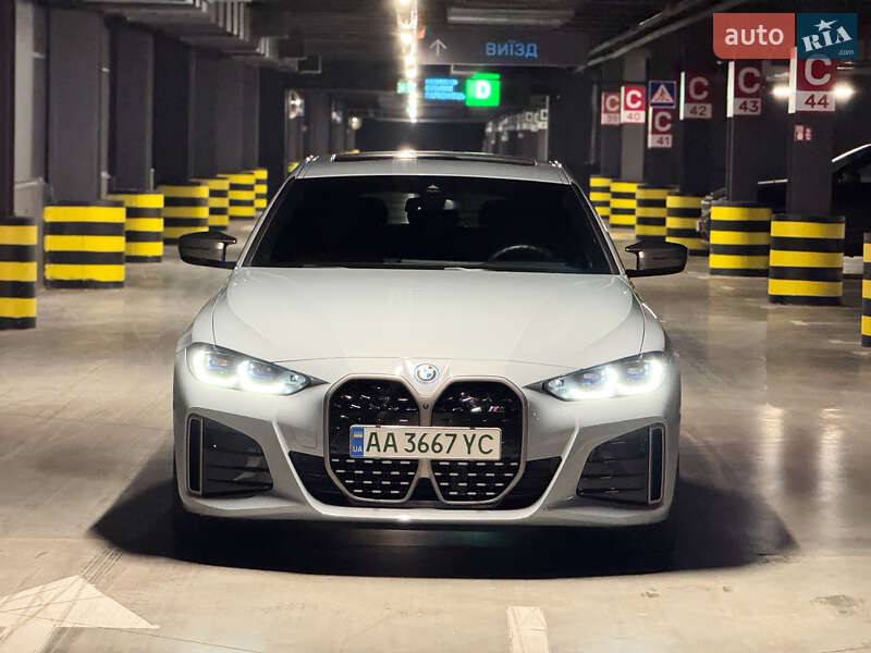 Купе BMW i4 2023 в Киеве фото 6 Купе BMW i4 2023 в Киеве