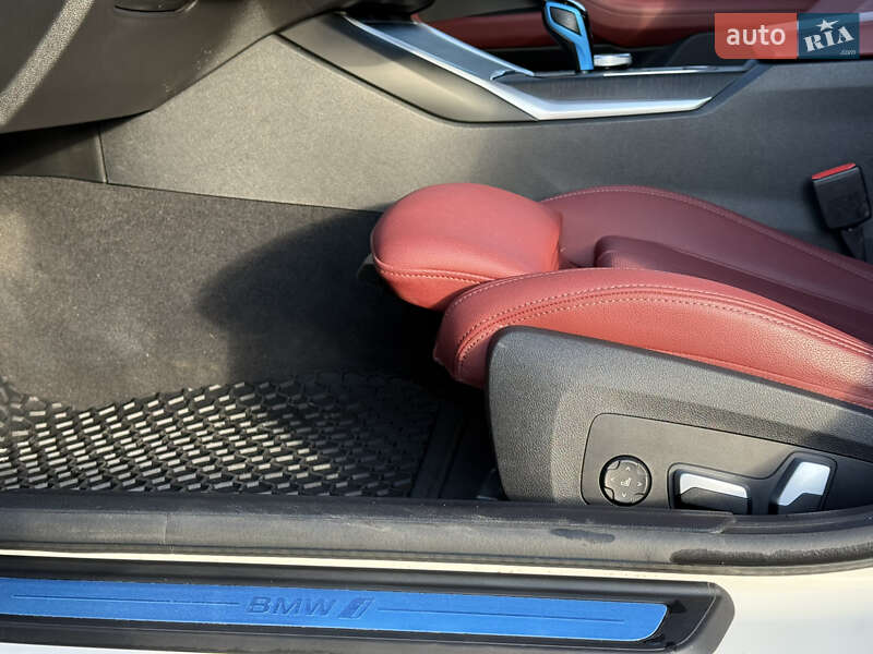 Купе BMW i4 2022 в Киеве фото 46 Купе BMW i4 2022 в Киеве