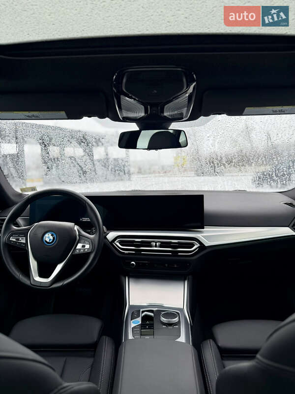 Купе BMW i4 2024 в Киеве