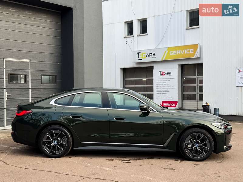 Купе BMW i4 2024 в Киеве фото 11 Купе BMW i4 2024 в Киеве
