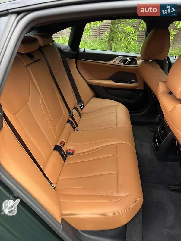 Купе BMW i4 2022 в Львове