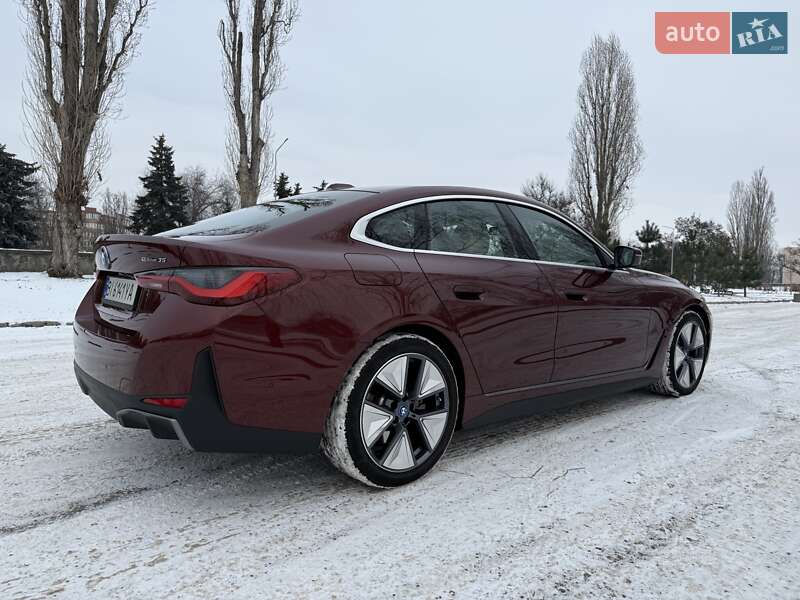 Купе BMW i4 2023 в Кременчуге